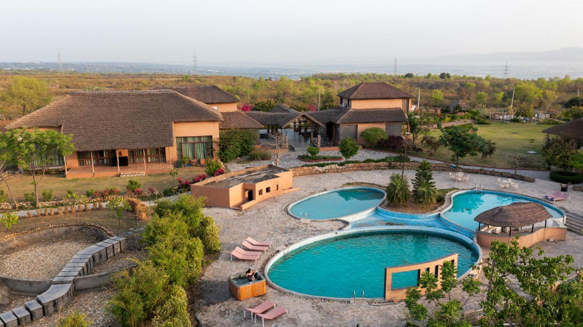 Gaj Resort, A Member Of Radisson Individuals Retreats Binewāl Exteriör bild