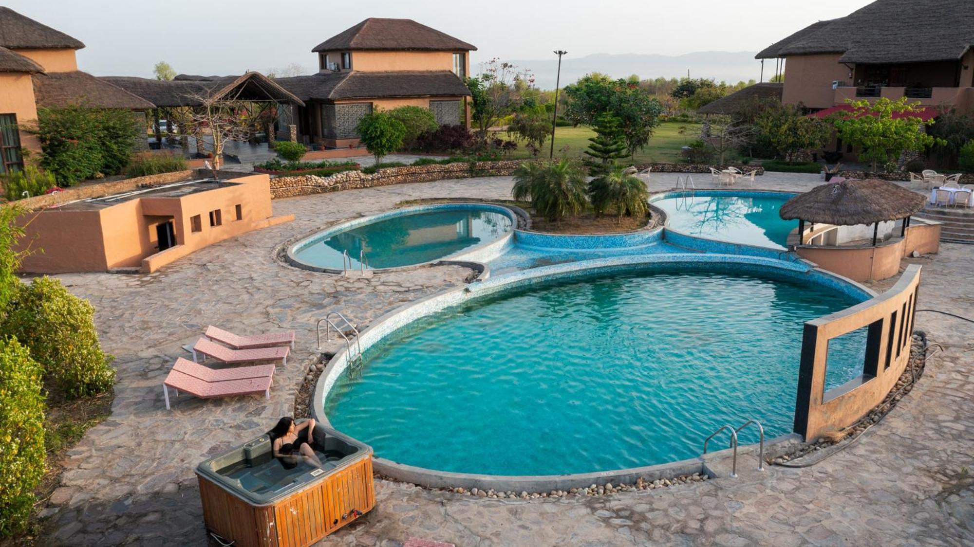 Gaj Resort, A Member Of Radisson Individuals Retreats Binewāl Exteriör bild